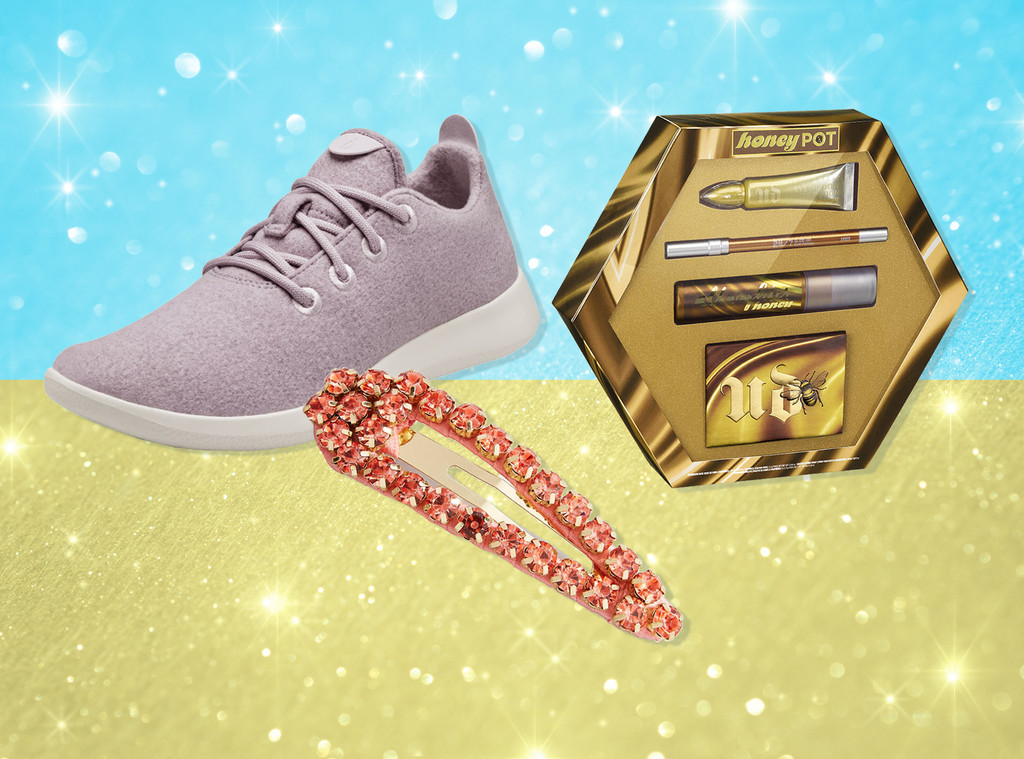 E-Comm: Daily Pop Gift Guide for the Ultimate Trendsetter E-Comm: Daily Pop Gift Guide for the Ultimate Trendsetter